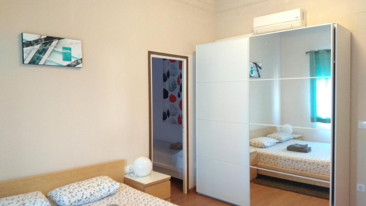 Apartamentos Turia Valencia Bagian luar foto