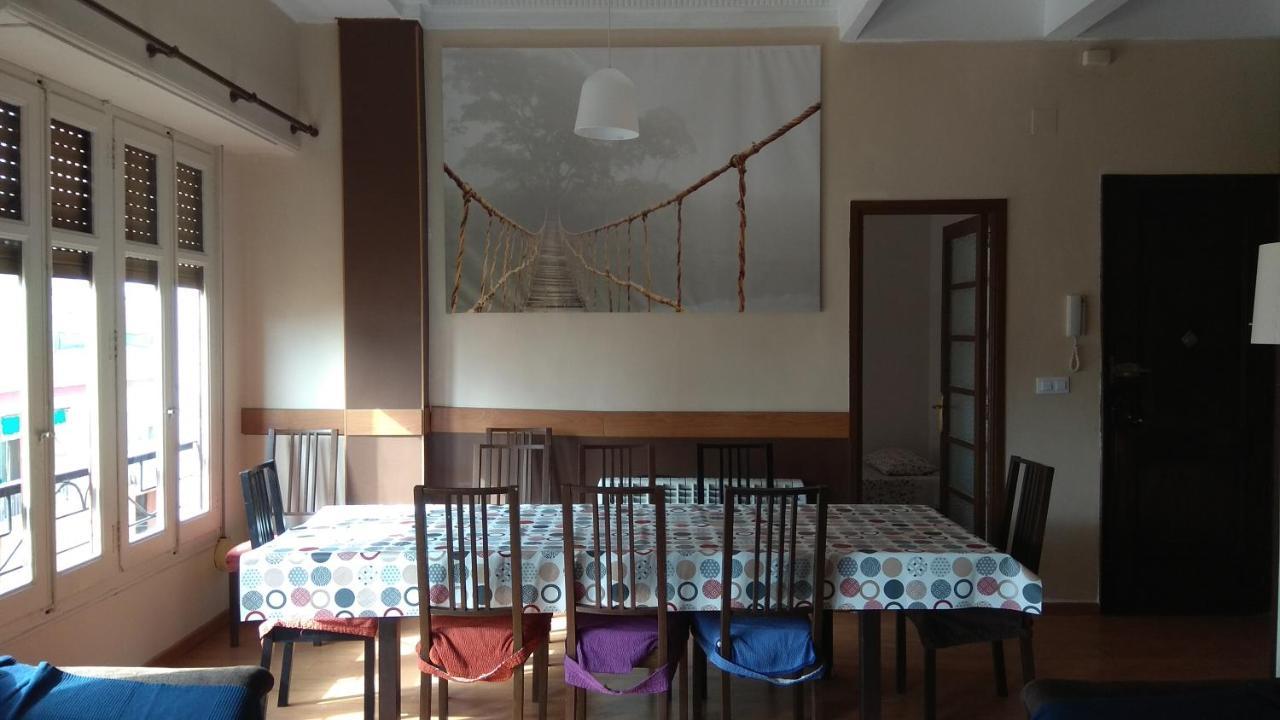 Apartamentos Turia Valencia Bagian luar foto
